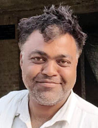 बिल्सी के गांव दिधौनी में बना ओवरहैंड टेंक। संवाद