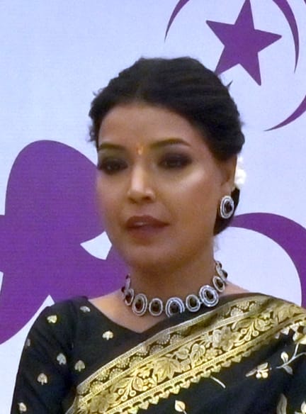 अमर उजाला की ओर से आयोजित प्रथमा-2025 सम्मान समारोह में स्वागत गीत प्रस्तुत करतीं छात्राएं। संव अमर उजाला की ओर से आयोजित प्रथमा-2025 सम्मान समारोह में स्वागत गीत प्रस्तुत करतीं छात्राएं। संव