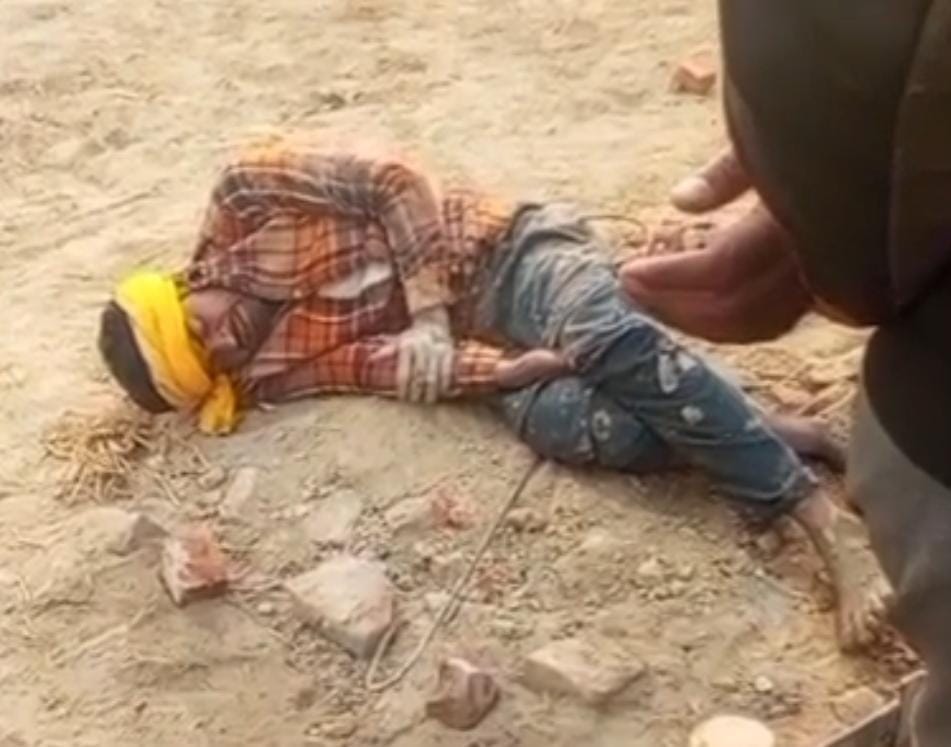 फोटो 20- सोनीपत के गन्नौर के गांव खेड़ी तगा स्थित श्मशान घाट में निर्माणाधीन बरामदे के लेंटर की