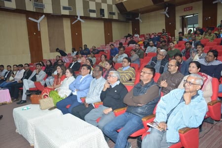 नव भारत निर्माण समिति एवं बनारस लिट फेस्ट के संयुक्त तत्वावधान में हुआशान-ए-अवध साहित्यिक उत्सव