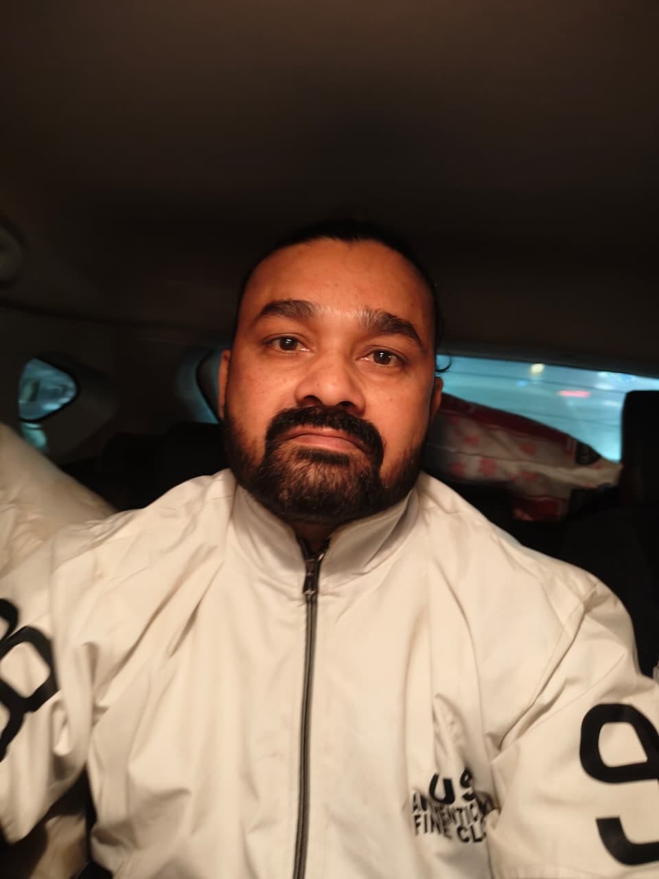 पुलिस की गिरफ्त में आरोपी।