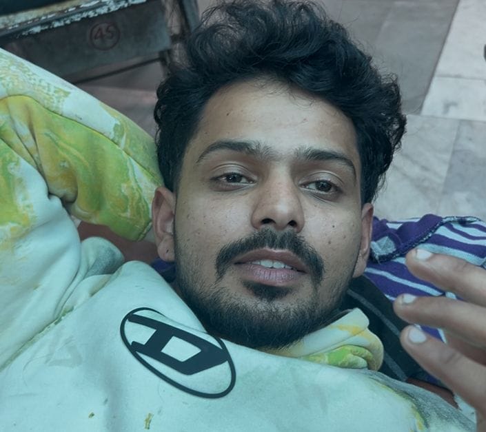 18...अंशुल गुप्ता, पीड़ित