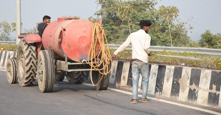 राष्ट्र प्रेरणा स्थल पर लोकार्पण समारोह के लिए चल रही तैयारियां। राष्ट्र प्रेरणा स्थल पर लोकार्पण समारोह के लिए चल रही तैयारियां।