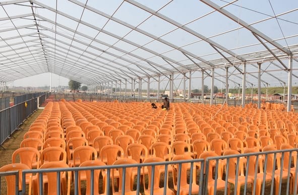 राष्ट्र प्रेरणा स्थल पर लोकार्पण समारोह के लिए चल रही तैयारियां। राष्ट्र प्रेरणा स्थल पर लोकार्पण समारोह के लिए चल रही तैयारियां।