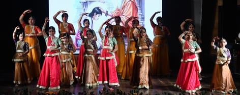 घृताक्षी संगीतशाला संस्था की ओर से गोमतीनगर स्थित अंतरराष्ट्रीय बौद्ध संस्थान में नमामि कृष्णम 