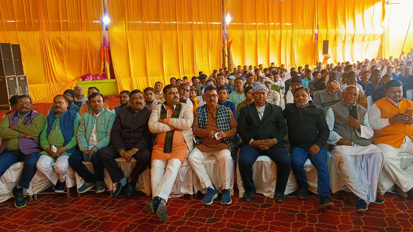 हिन्दू सम्मेलन को संबोधित करते हुए दत्तात्रेय होसबाले । संवाद हिन्दू सम्मेलन को संबोधित करते हुए दत्तात्रेय होसबाले । संवाद