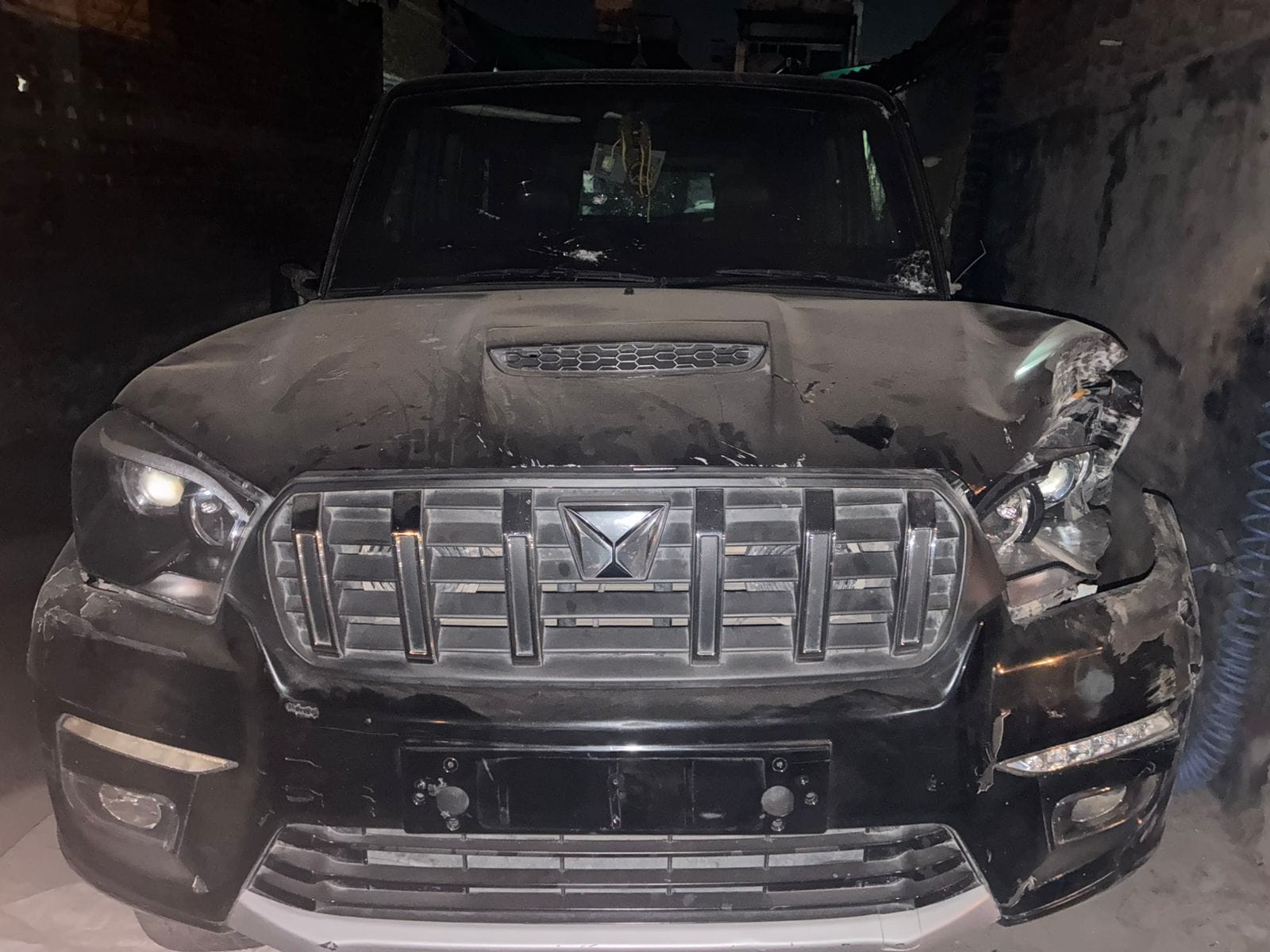 35...रोहतक स्थित एमडीयू के गेट पर जांच करते सुरक्षाकर्मी। संवाद