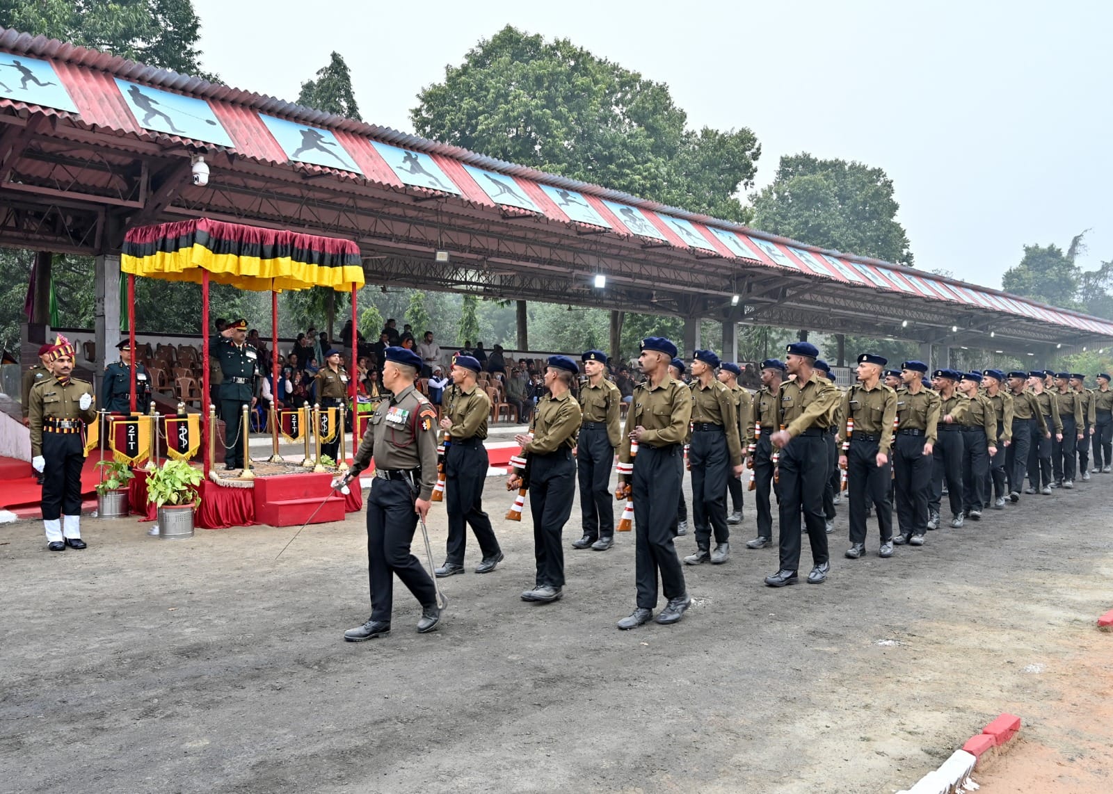 115 नर्सिंग असिस्टेंट सेना में हुए शामिल, शपथ ग्रहण परेड हुई