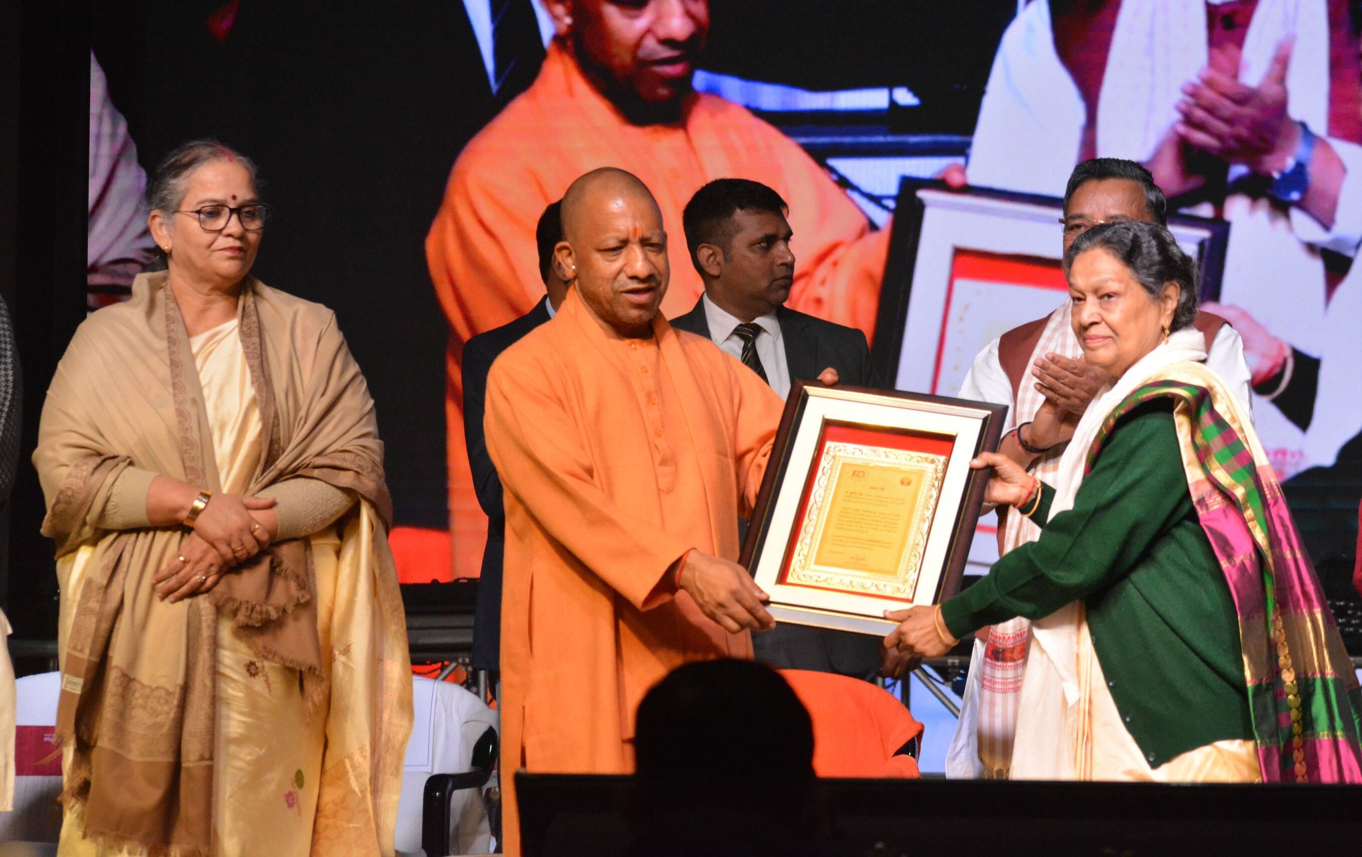 मुख्यमंत्री योगी आदित्यनाथ ने बृहस्पतिवार को भातखंडे संस्कृति विश्वविद्यालय के तीन दिवसीय शताब्
