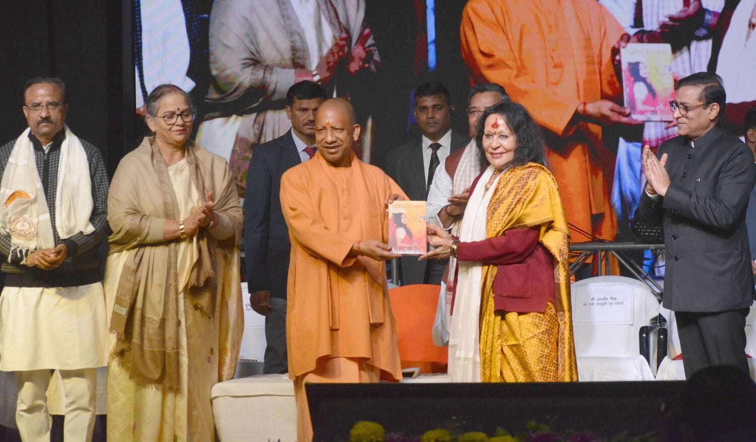मुख्यमंत्री योगी आदित्यनाथ ने बृहस्पतिवार को भातखंडे संस्कृति विश्वविद्यालय के तीन दिवसीय शताब्