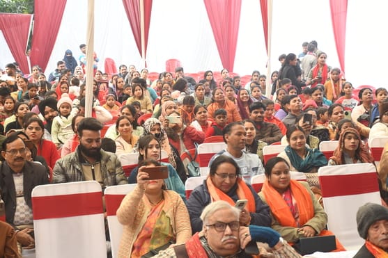 नगर निगम के चिल्ड्रेंस पैलेस विद्यालय का वार्षिकोत्सव बृहस्पतिवार को हर्षोल्लास और भव्यता के सा नगर निगम के चिल्ड्रेंस पैलेस विद्यालय का वार्षिकोत्सव बृहस्पतिवार को हर्षोल्लास और भव्यता के सा