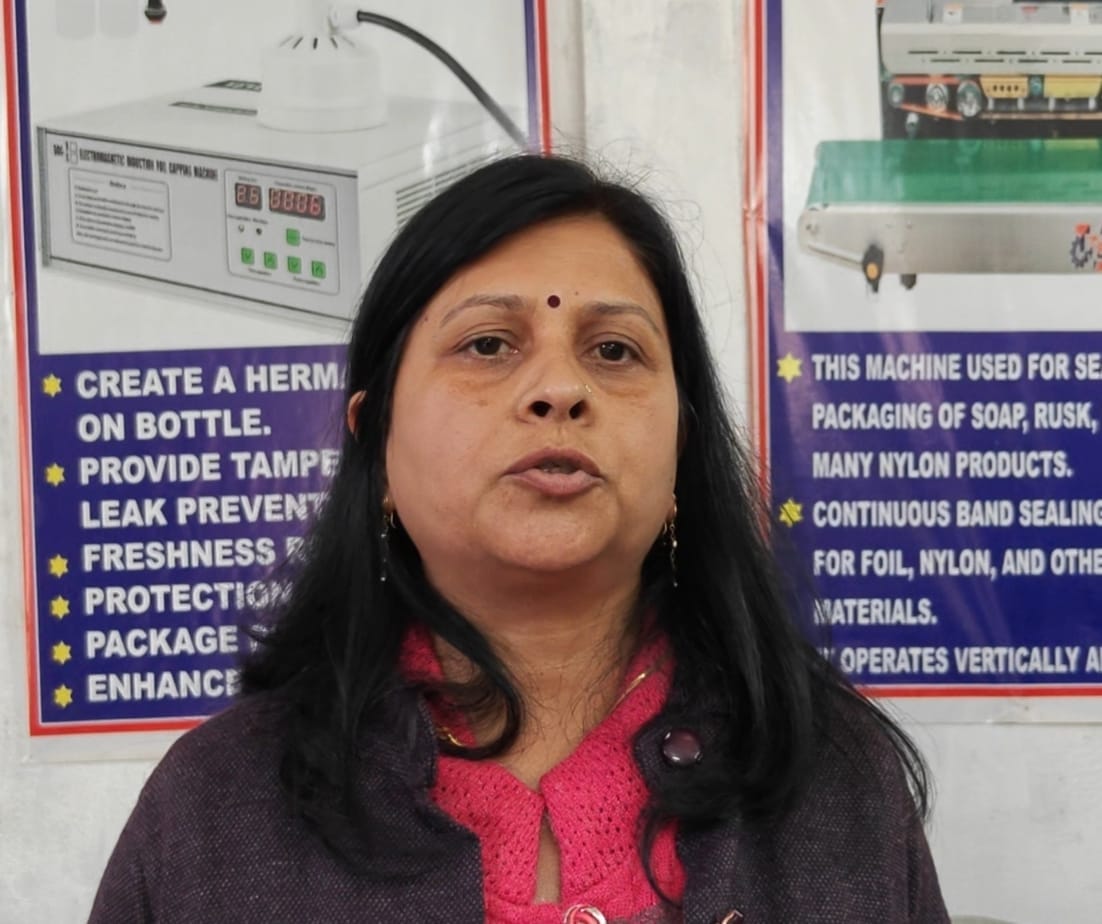 सरिता शर्मा, उत्पादक