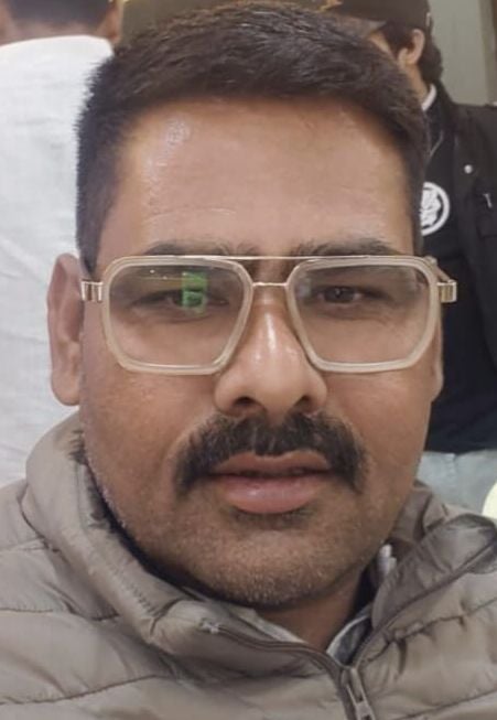 अवनीश शुक्ला अवनीश शुक्ला