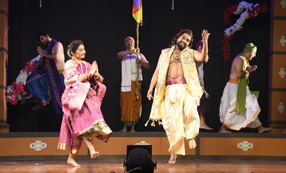 भातखंडे संस्कृति विश्वविद्यालय में शताब्दी वर्ष के अवसर पर आयोजित तीन दिवसीय अंतरराष्ट्रीय संगो भातखंडे संस्कृति विश्वविद्यालय में शताब्दी वर्ष के अवसर पर आयोजित तीन दिवसीय अंतरराष्ट्रीय संगो