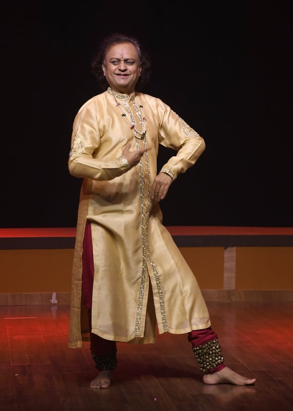 भातखंडे संस्कृति विश्वविद्यालय में शताब्दी वर्ष के अवसर पर आयोजित तीन दिवसीय अंतरराष्ट्रीय संगो भातखंडे संस्कृति विश्वविद्यालय में शताब्दी वर्ष के अवसर पर आयोजित तीन दिवसीय अंतरराष्ट्रीय संगो