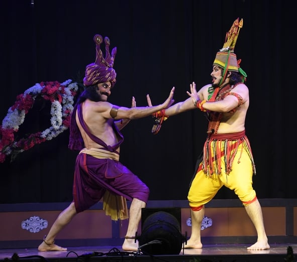 भातखंडे संस्कृति विश्वविद्यालय में शताब्दी वर्ष के अवसर पर आयोजित तीन दिवसीय अंतरराष्ट्रीय संगो भातखंडे संस्कृति विश्वविद्यालय में शताब्दी वर्ष के अवसर पर आयोजित तीन दिवसीय अंतरराष्ट्रीय संगो