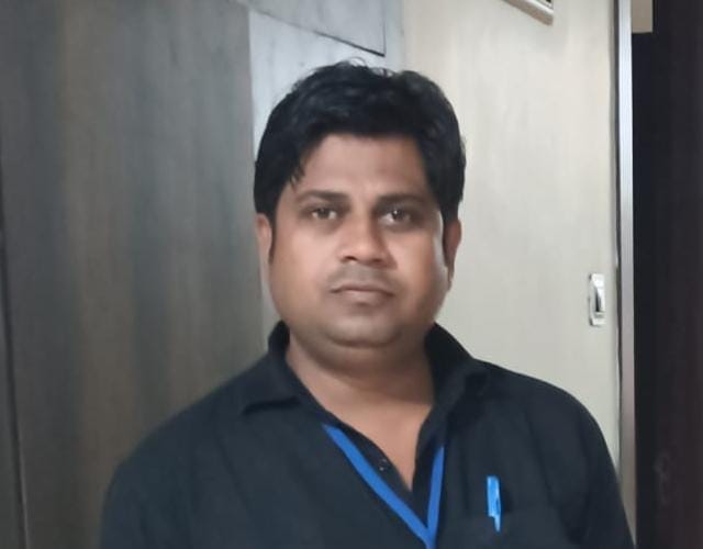 फोटो20एचेएमपी- अधूरी पड़ी वार्ड आठ की सड़क। संवाद फोटो20एचेएमपी- अधूरी पड़ी वार्ड आठ की सड़क। संवाद
