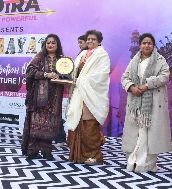 गोमतीनगर स्थित उत्तर प्रदेश संगीत नाटक अकादमी में शुक्रवार को तीन दिवसीय सांस्कृतिक महोत्सव ‘रि गोमतीनगर स्थित उत्तर प्रदेश संगीत नाटक अकादमी में शुक्रवार को तीन दिवसीय सांस्कृतिक महोत्सव ‘रि