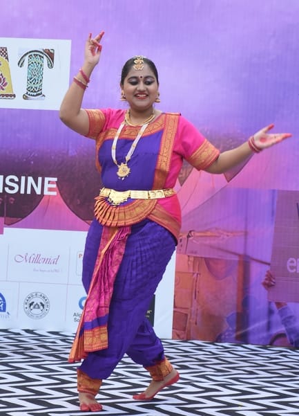 गोमतीनगर स्थित उत्तर प्रदेश संगीत नाटक अकादमी में शुक्रवार को तीन दिवसीय सांस्कृतिक महोत्सव ‘रि गोमतीनगर स्थित उत्तर प्रदेश संगीत नाटक अकादमी में शुक्रवार को तीन दिवसीय सांस्कृतिक महोत्सव ‘रि