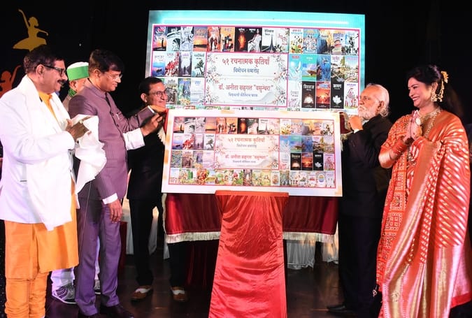 गोमतीनगर स्थित उत्तर प्रदेश संगीत नाटक अकादमी में शुक्रवार को तीन दिवसीय सांस्कृतिक महोत्सव ‘रि गोमतीनगर स्थित उत्तर प्रदेश संगीत नाटक अकादमी में शुक्रवार को तीन दिवसीय सांस्कृतिक महोत्सव ‘रि