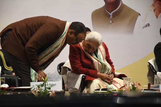 अटल बिहारी वाजपेई साइंटिफिक कन्वेंशन सेंटर में आयोजित केजीएमयू के 21वें दीक्षांत समारोह की झलकि अटल बिहारी वाजपेई साइंटिफिक कन्वेंशन सेंटर में आयोजित केजीएमयू के 21वें दीक्षांत समारोह की झलकि