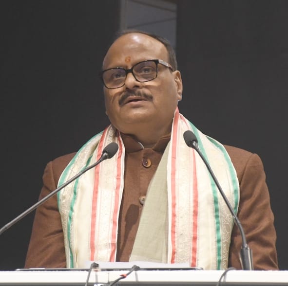 अटल बिहारी वाजपेई साइंटिफिक कन्वेंशन सेंटर में आयोजित केजीएमयू के 21वें दीक्षांत समारोह की झलकि अटल बिहारी वाजपेई साइंटिफिक कन्वेंशन सेंटर में आयोजित केजीएमयू के 21वें दीक्षांत समारोह की झलकि