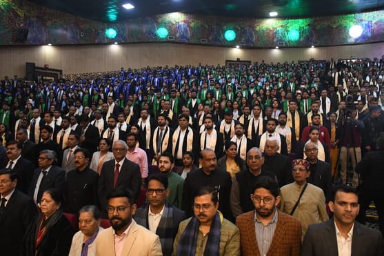 अटल बिहारी वाजपेई साइंटिफिक कन्वेंशन सेंटर में आयोजित केजीएमयू के 21वें दीक्षांत समारोह की झलकि अटल बिहारी वाजपेई साइंटिफिक कन्वेंशन सेंटर में आयोजित केजीएमयू के 21वें दीक्षांत समारोह की झलकि