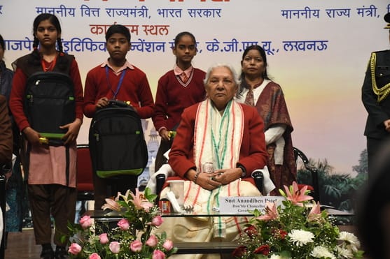 अटल बिहारी वाजपेई साइंटिफिक कन्वेंशन सेंटर में आयोजित केजीएमयू के 21वें दीक्षांत समारोह की झलकि अटल बिहारी वाजपेई साइंटिफिक कन्वेंशन सेंटर में आयोजित केजीएमयू के 21वें दीक्षांत समारोह की झलकि