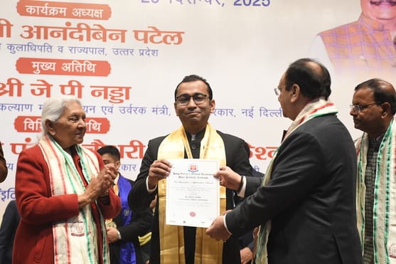 अटल बिहारी वाजपेई साइंटिफिक कन्वेंशन सेंटर में आयोजित केजीएमयू के 21वें दीक्षांत समारोह की झलकि अटल बिहारी वाजपेई साइंटिफिक कन्वेंशन सेंटर में आयोजित केजीएमयू के 21वें दीक्षांत समारोह की झलकि