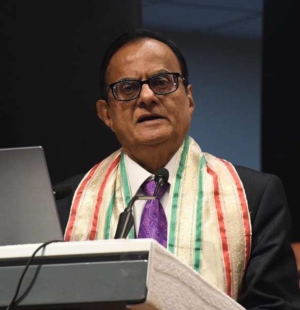 अटल बिहारी वाजपेई साइंटिफिक कन्वेंशन सेंटर में आयोजित केजीएमयू के 21वें दीक्षांत समारोह की झलकि अटल बिहारी वाजपेई साइंटिफिक कन्वेंशन सेंटर में आयोजित केजीएमयू के 21वें दीक्षांत समारोह की झलकि