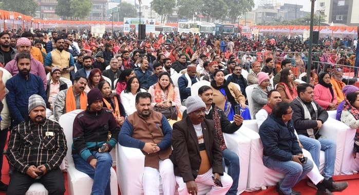 अटल स्वास्थ्य मेले में पहुंचे डिप्टी सीएम केशव मौर्य। अटल स्वास्थ्य मेले में पहुंचे डिप्टी सीएम केशव मौर्य।