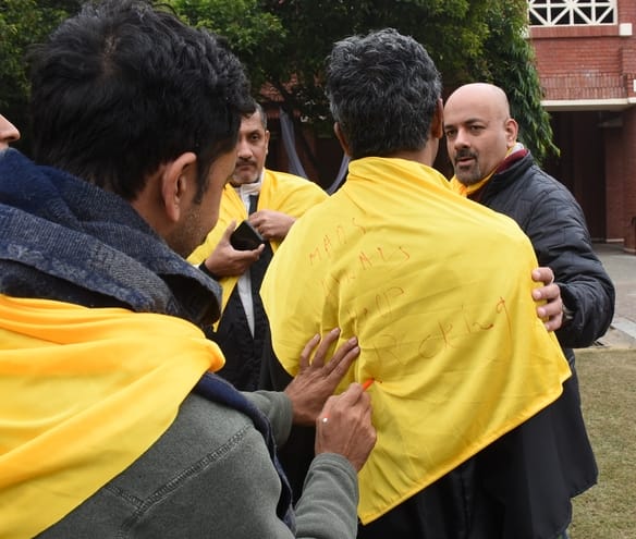 भारतीय प्रबंधन संस्थान (आईआईएम) में चल रहे तीन दिवसीय पूर्व छात्र पुनर्मिलन समारोह में शनिवार क भारतीय प्रबंधन संस्थान (आईआईएम) में चल रहे तीन दिवसीय पूर्व छात्र पुनर्मिलन समारोह में शनिवार क