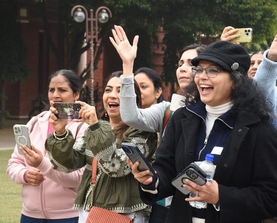 भारतीय प्रबंधन संस्थान (आईआईएम) में चल रहे तीन दिवसीय पूर्व छात्र पुनर्मिलन समारोह में शनिवार क भारतीय प्रबंधन संस्थान (आईआईएम) में चल रहे तीन दिवसीय पूर्व छात्र पुनर्मिलन समारोह में शनिवार क