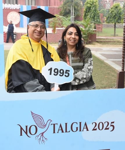 भारतीय प्रबंधन संस्थान (आईआईएम) में चल रहे तीन दिवसीय पूर्व छात्र पुनर्मिलन समारोह में शनिवार क भारतीय प्रबंधन संस्थान (आईआईएम) में चल रहे तीन दिवसीय पूर्व छात्र पुनर्मिलन समारोह में शनिवार क