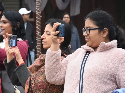 भारतीय प्रबंधन संस्थान (आईआईएम) में चल रहे तीन दिवसीय पूर्व छात्र पुनर्मिलन समारोह में शनिवार क भारतीय प्रबंधन संस्थान (आईआईएम) में चल रहे तीन दिवसीय पूर्व छात्र पुनर्मिलन समारोह में शनिवार क