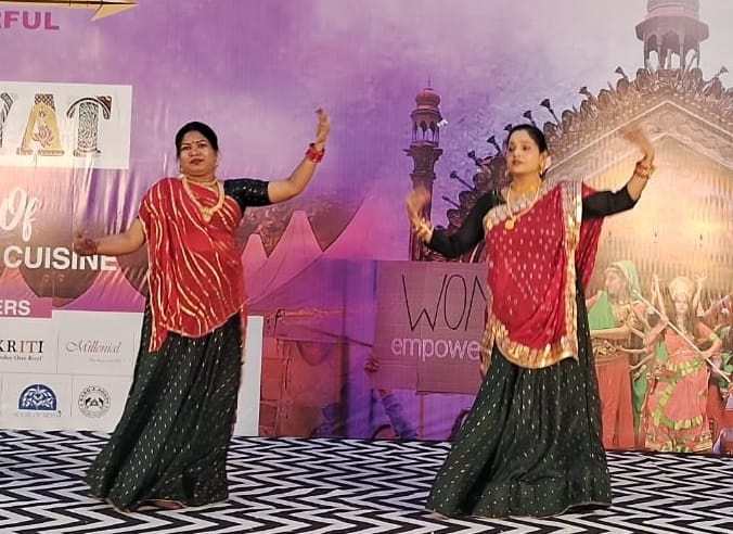 गोमतीनगर स्थित संगीत नाटक अकादमी परिसर में तीन दिवसीय सांस्कृतिक महोत्सव रिवायत गोमतीनगर स्थित संगीत नाटक अकादमी परिसर में तीन दिवसीय सांस्कृतिक महोत्सव रिवायत