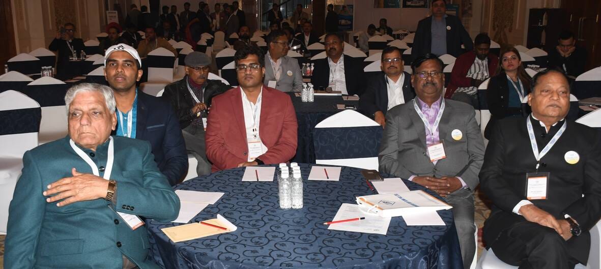 होटल क्लार्क अवध में इशरे लखनऊ संस्था की ओर से ऊर्जा संयक्षण विषय पर आयोजित सेमिनार का शुभारम्भ होटल क्लार्क अवध में इशरे लखनऊ संस्था की ओर से ऊर्जा संयक्षण विषय पर आयोजित सेमिनार का शुभारम्भ