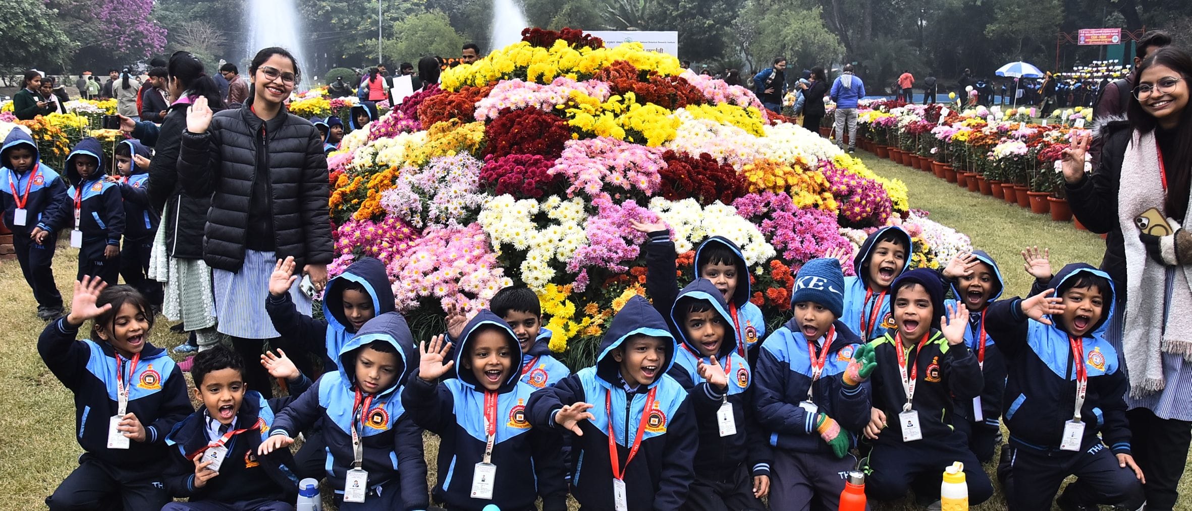 वनस्पति उद्यान स्थित सेंट्रल लॉन में दो दिवसीय गुलदाउदी एवं कोलियस पुष्प प्रदर्शनी–2025 का शुभा