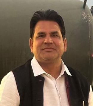 24.. रोहतक के प्रेम नगर में खोदी गई सड़क पर अधूरा पड़ा काम। संवाद 24.. रोहतक के प्रेम नगर में खोदी गई सड़क पर अधूरा पड़ा काम। संवाद