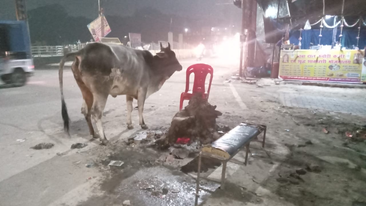 अंटा चौराहा पर बुझ गया अलाव। संवाद