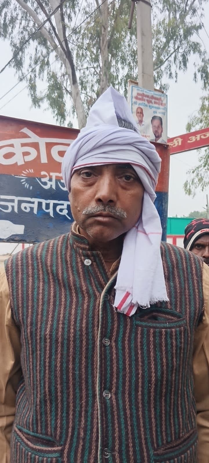 फोटो-21-खेतों में जलमग्न फसलें।संवाद