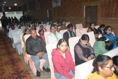 कृष्णानगर में कानपुर रोड पर स्थित गेस्ट हाउस में रविवार दोपहर अधिवक्ता कल्याण समिति, आलमबाग का कृष्णानगर में कानपुर रोड पर स्थित गेस्ट हाउस में रविवार दोपहर अधिवक्ता कल्याण समिति, आलमबाग का