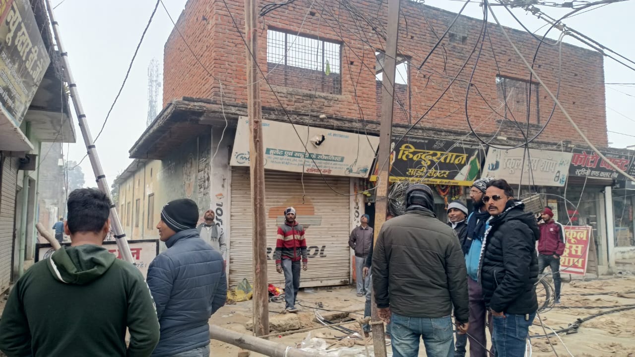 बैंक चौराहा से बंजरिया होते हूुए नेदुला बाईपास जाने वाली सड़क का शुरू हुआ निर्माण-संवाद