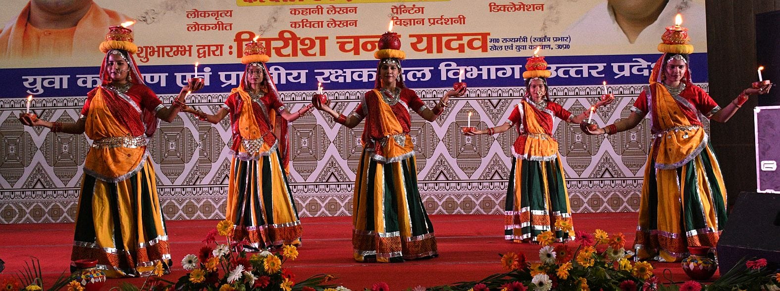 गोमतीनगर स्थित इंदिरा गांधी प्रतिष्ठान के सभागार में सोमवार से तीन दिवसीय राज्य युवा उत्सव की श