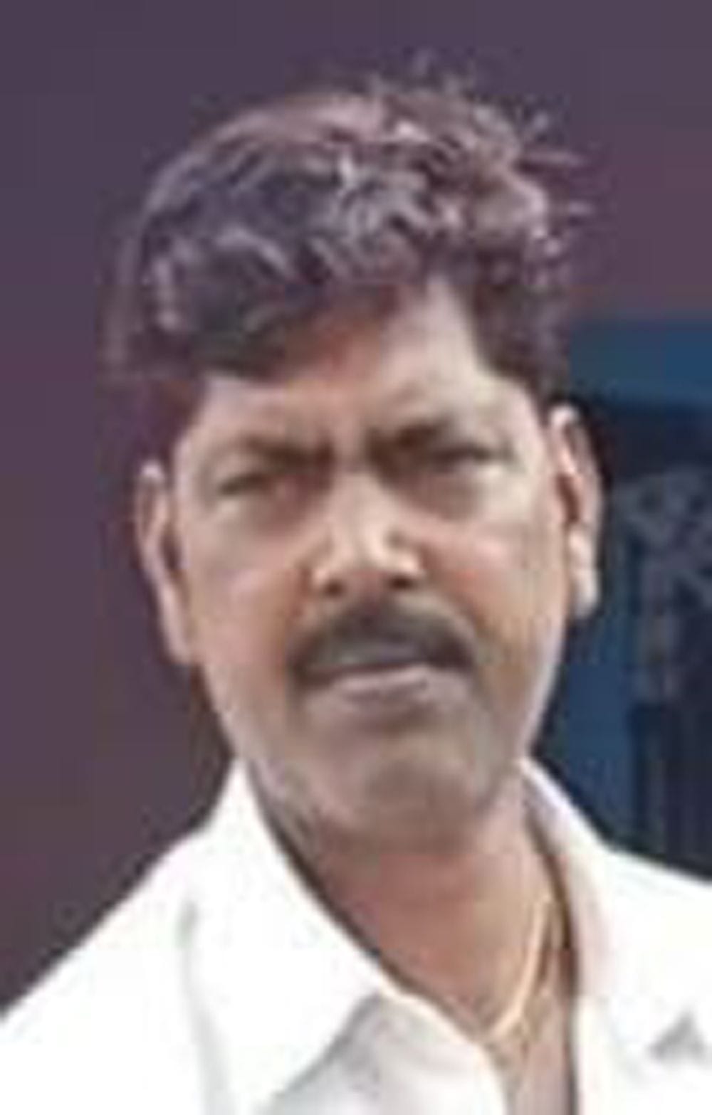 फोटो 31: गन्नौर में डाकौत मोहल्ला के पास सोनीपत रोड जाम कर विरोध प्रदर्शन करते परिजन व अन्य लोग