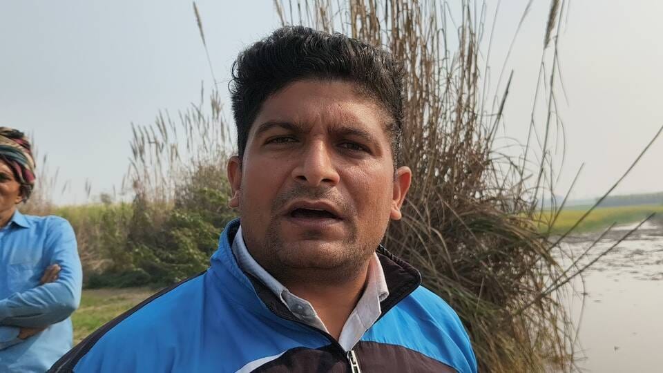 फसल डूबने वाली खबर के साथ: निक्की देवी फसल डूबने वाली खबर के साथ: निक्की देवी