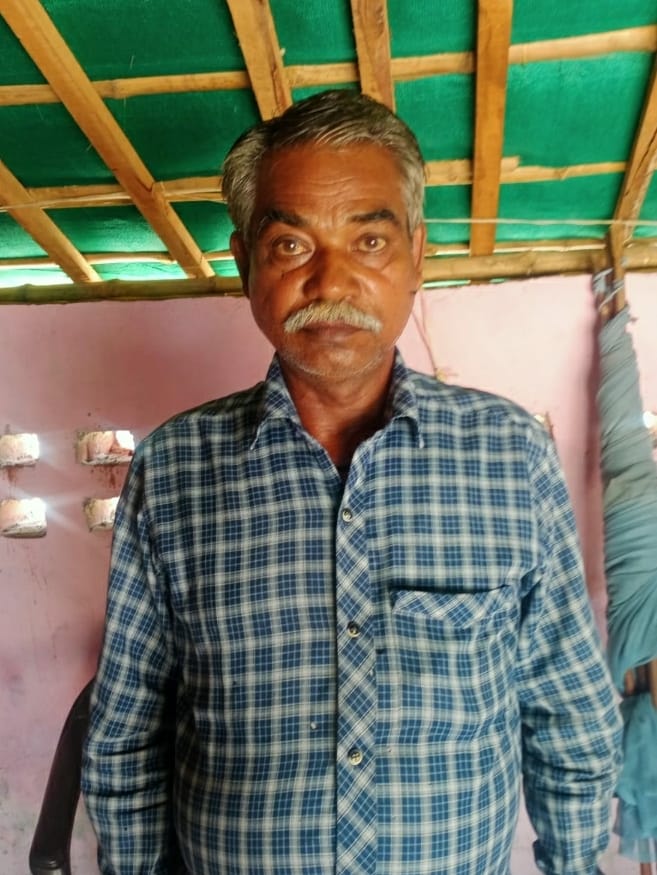 दियूरिया रेंज के जंगल से सटे खेत में खडी फसल