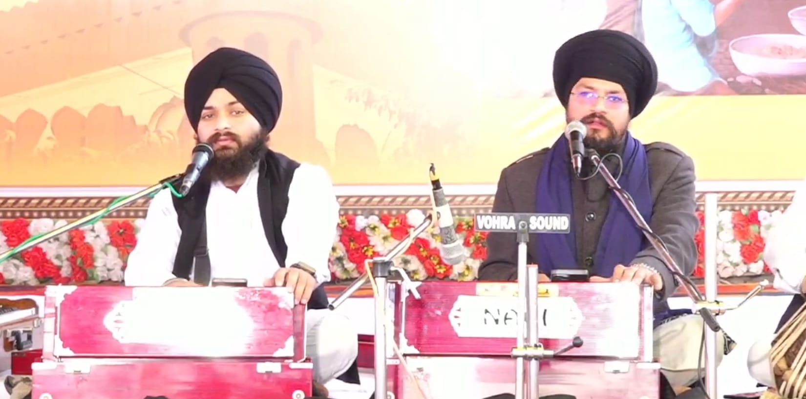 मुलाना में शहादत दिवस पर पंजाबी परिवार द्वारा लगाए लंगर में मौजूद महिलाएं। संवाद मुलाना में शहादत दिवस पर पंजाबी परिवार द्वारा लगाए लंगर में मौजूद महिलाएं। संवाद