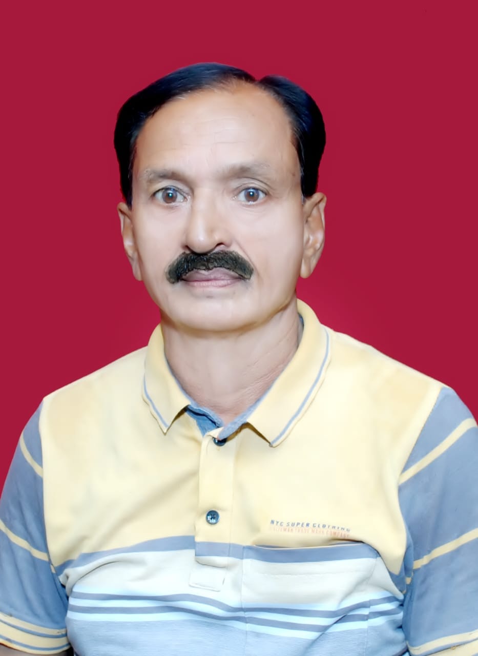 दिनेश गुप्ताा।