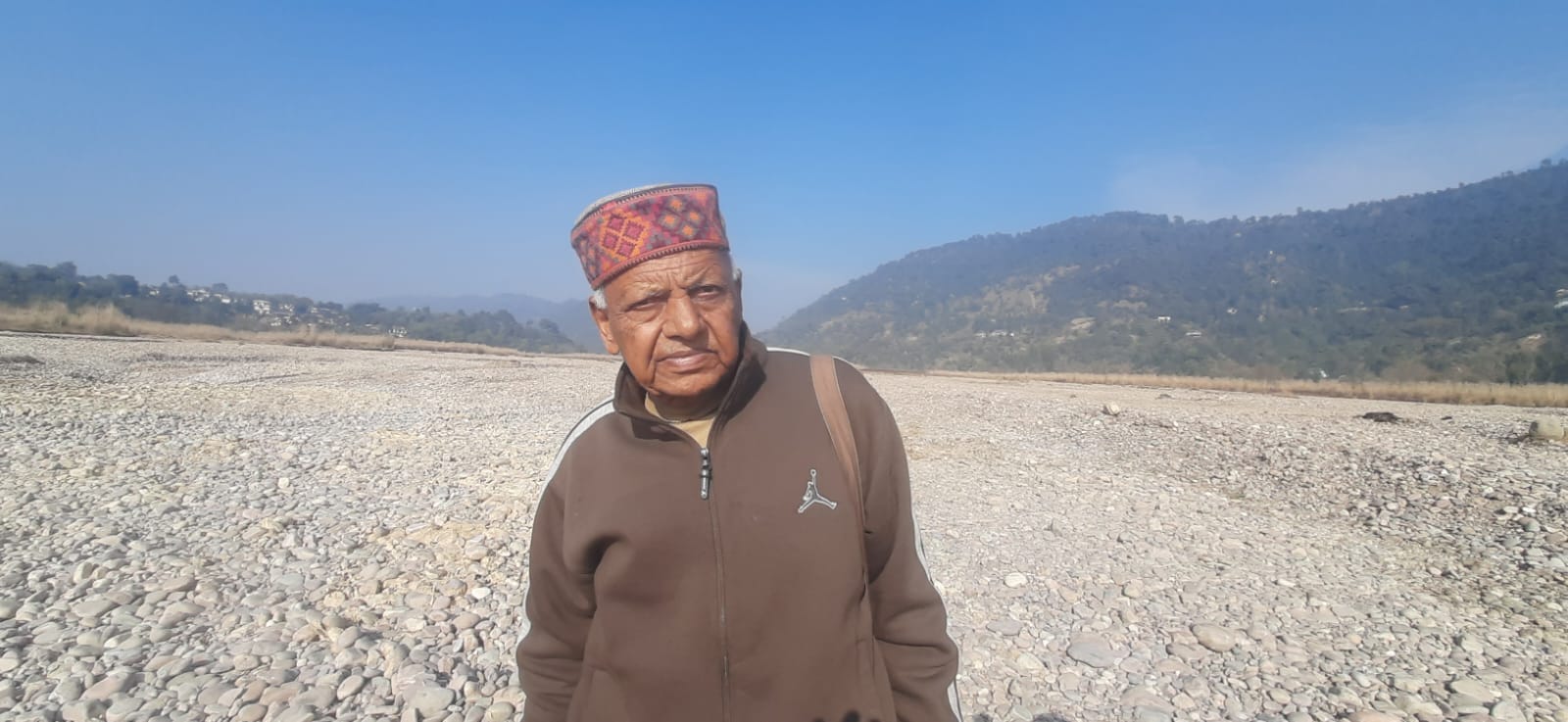 शुक्कर खड्ड में खनन